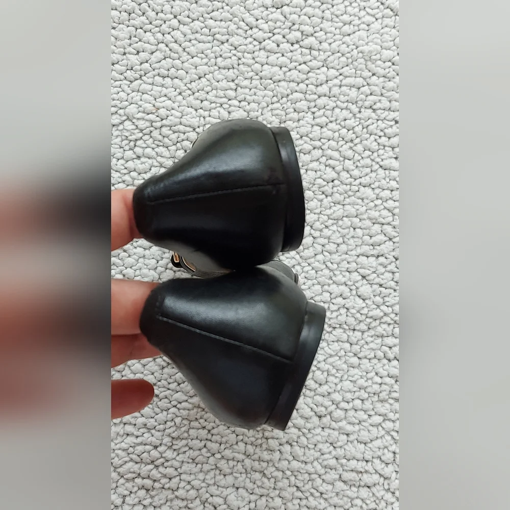 Tory Burch Black Leather Ballet Flats with Gold Logo Accent